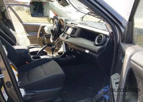 2017 Toyota Rav4 Xle из США, поврежденный, VIN JTMRFREVXHJ113152